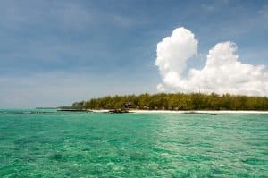 photos d'iles près de l'ile cerfs