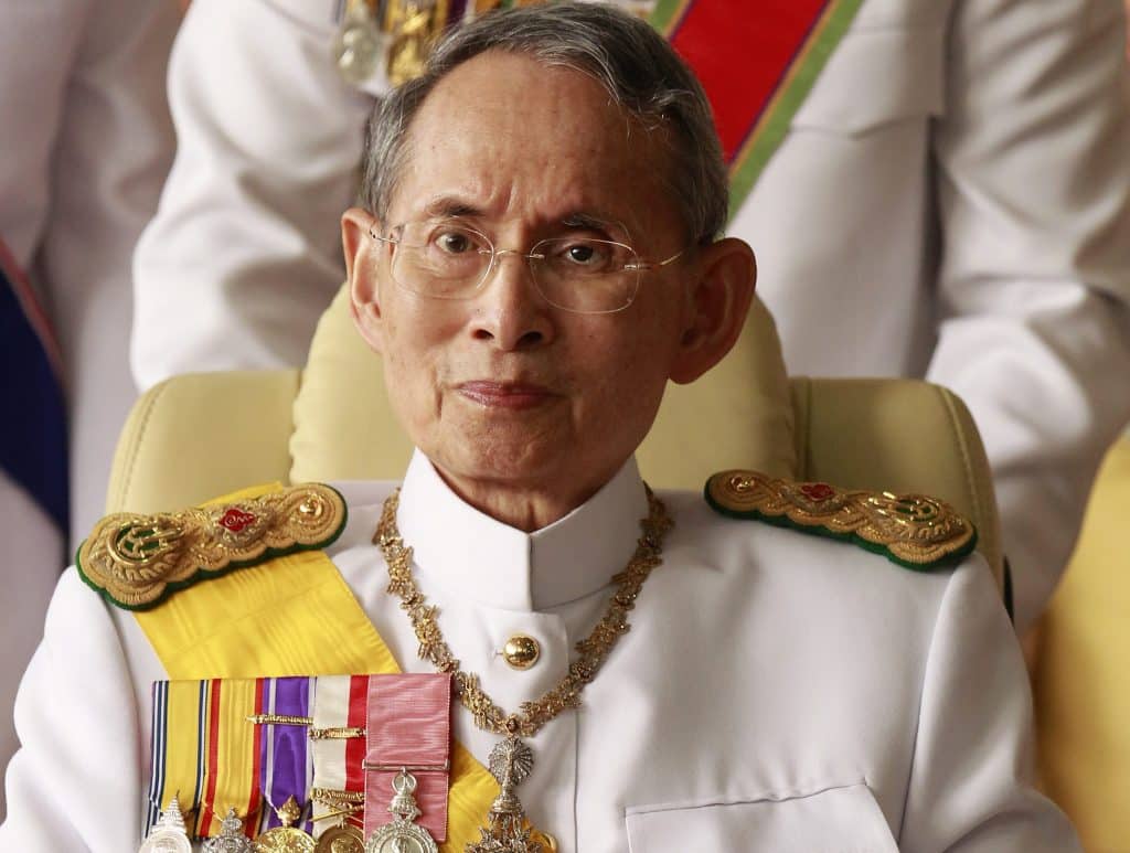 Hommage au Roi de Thaïlande : Sa Majesté Bhumibol Adulyadej