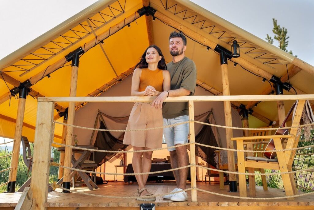 Glamping en Dordogne : des hébergements chics et insolites pour un séjour glamour en pleine nature