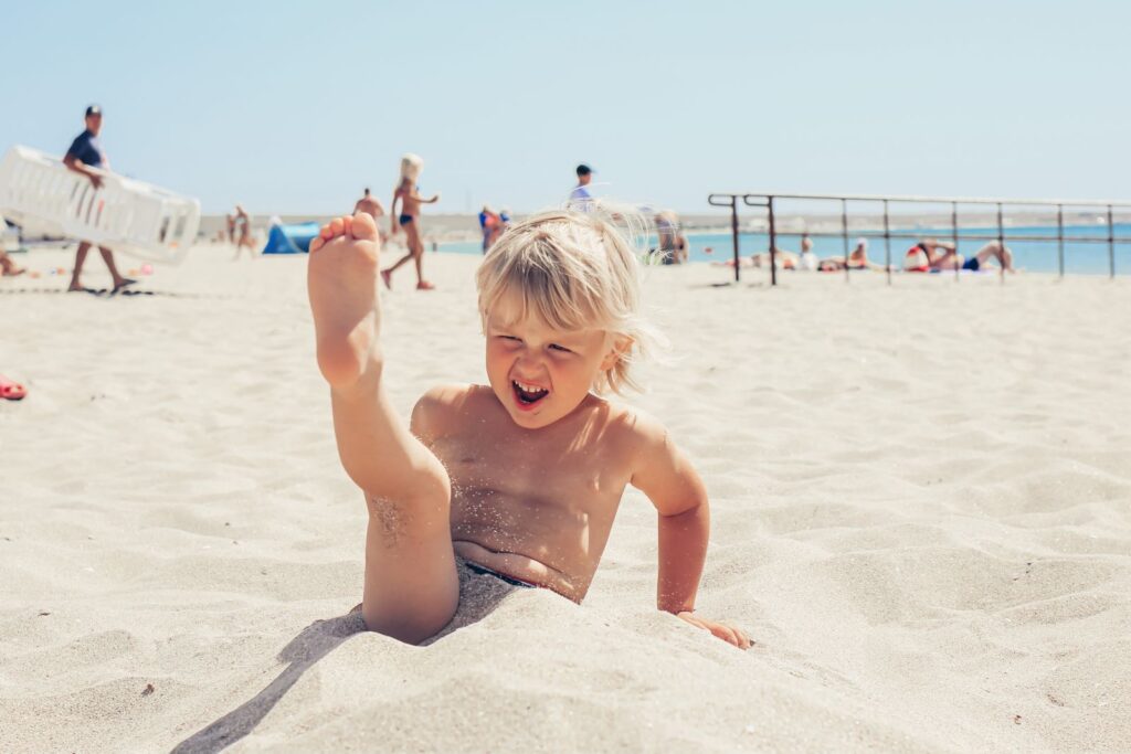 Où partir en août avec un enfant de 3 ans en France?