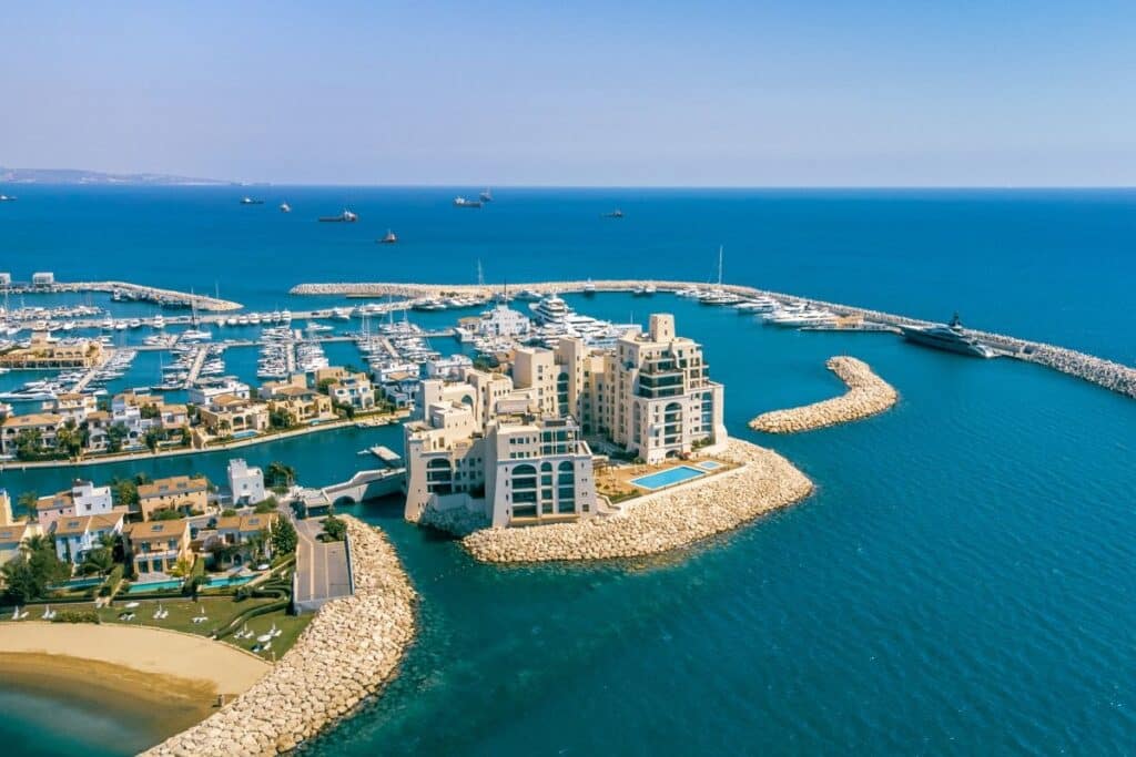 Où partir en décembre où il fait beau en Europe?